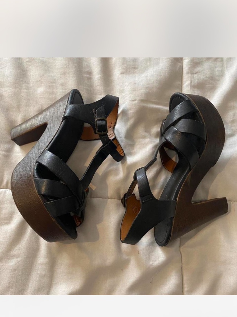 Vintage Black Leather Platform Sandals with Wood-Effect Heel